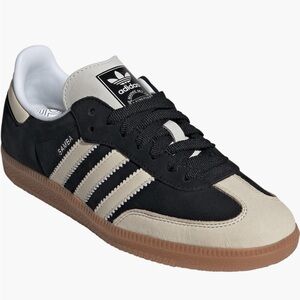 Adidas Samba Sneakers